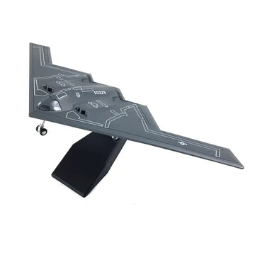 Air Force B-2 Spirit Stealth And Strategic Bomber, 1/200 Scale DieCast Metal Model, Fighter, Combat Aircraft For Collection Or Gift