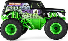 UNO1RC Jam, Official Grave Digger Remote Control Monster Truck, 1:24 Scale, 2.4 GHz, for Ages 4 and Up