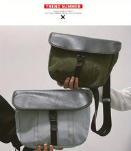 Men's Casual Outdoor Large Capacity Messenger Bag, Three Colors Available