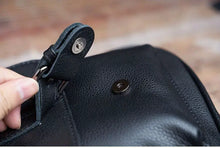 Men's Genuine Leather Crossbody Bag Top Layer Cowhide Chest Bag Large Capacity Satchel Multifunction Diagonal Shoulder Bag For Outdoor Sports Travel Work Flip Messenger Bag