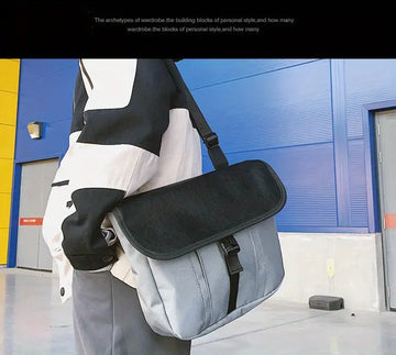 Men's Casual Outdoor Large Capacity Messenger Bag, Three Colors Available