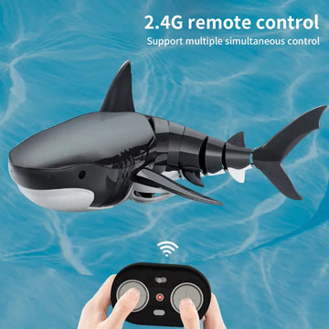 Remote Control Shark Kids Animals Remote Swim Electric Toys, Accelerate Rechargeable Remote Control Boat, Remote Control Speedboat With Swing Tail Christmas Toys For Boys