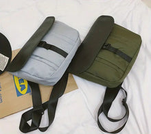 Men's Casual Outdoor Large Capacity Messenger Bag, Three Colors Available