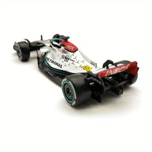 Burago 1:43 2022 F1 Mercedes-AMG Team W13 #44 Lewis Hamilton #63 George Russell Alloy Luxury Vehicle Diecast Cars Model Toy